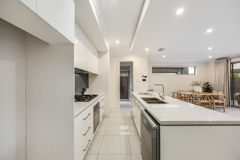 18 Randolph Avenue, Parkside - Thumbnail 6