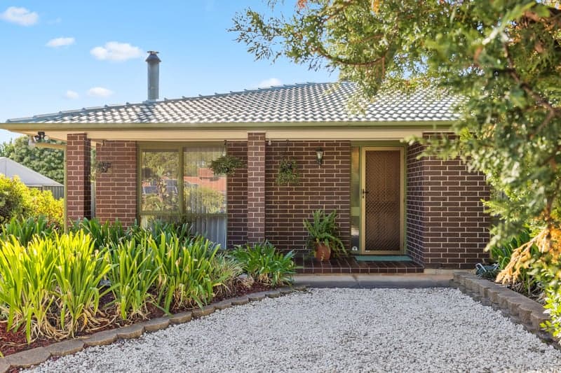 14 Greenfinch Court, Wynn Vale - Image 1