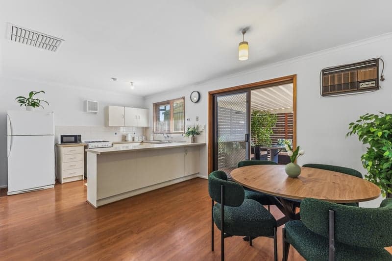 14 Greenfinch Court, Wynn Vale - Thumbnail 5