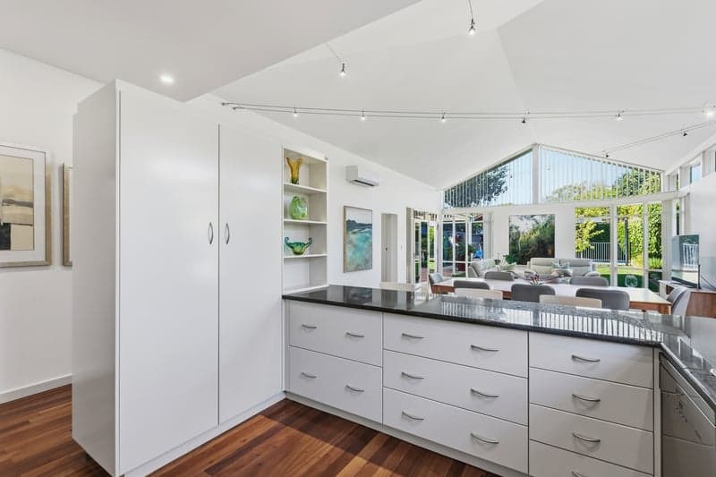 4 King Edward Avenue, Hawthorn - Thumbnail 3