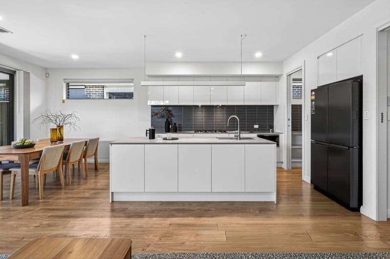 19 Barnett Avenue, St Marys - Thumbnail 6