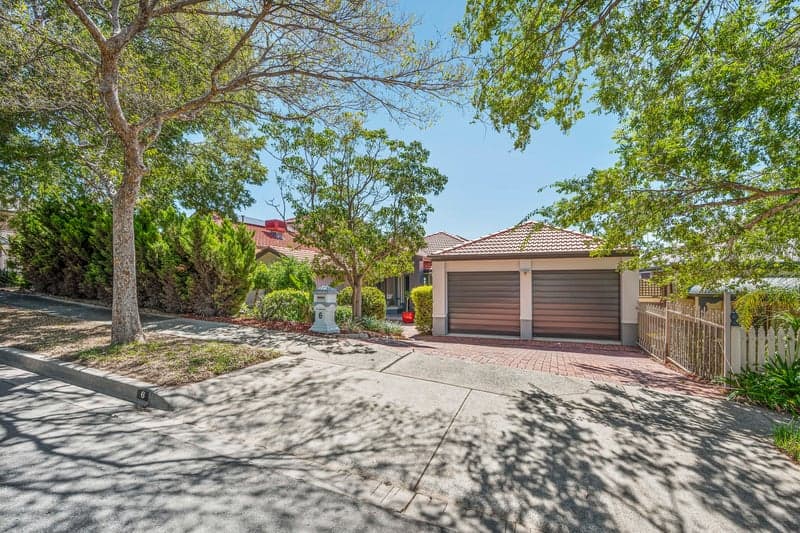 6 Ingleton Drive, Hallett Cove - Thumbnail 3