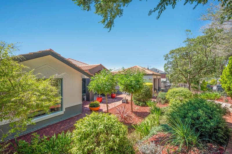 6 Ingleton Drive, Hallett Cove - Thumbnail 4