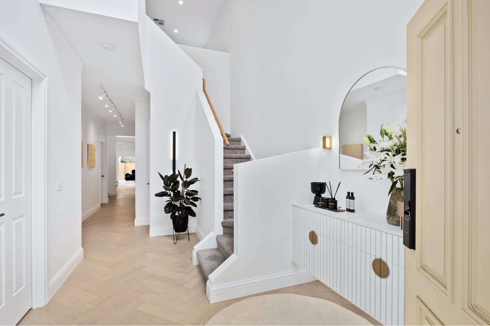 38 Frederick Street, Balwyn, Balwyn - Thumbnail 2