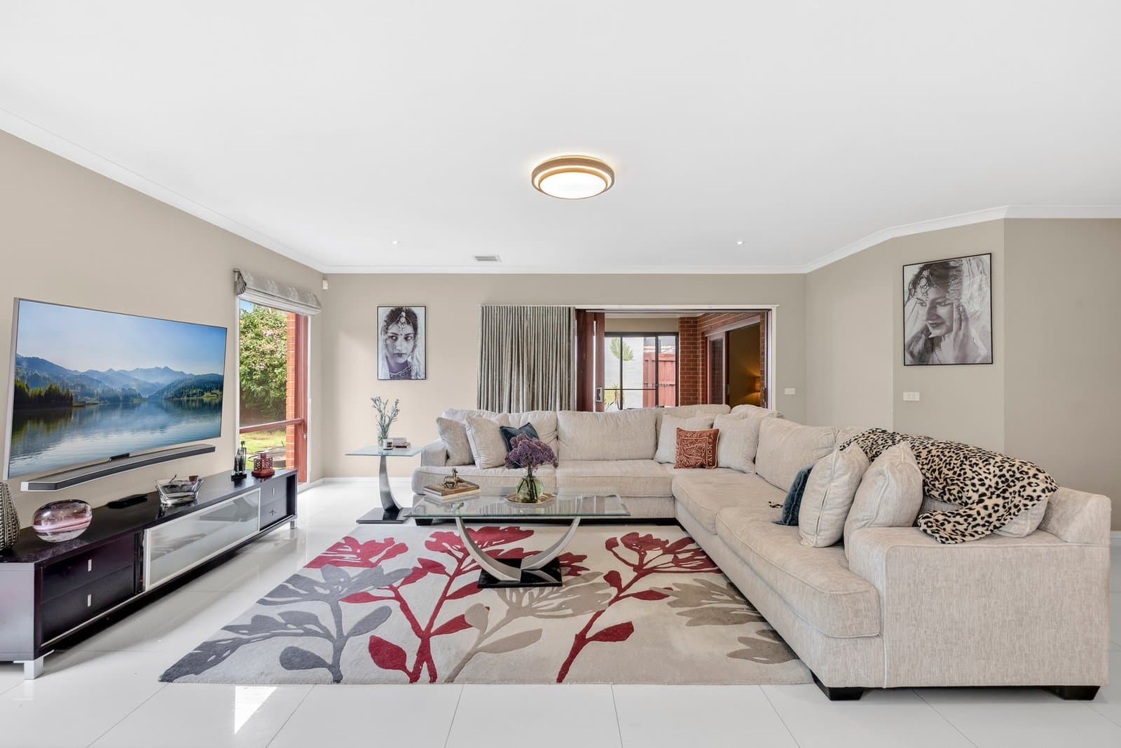 20 Stanley Avenue, Mount Waverley, Mount Waverley - Thumbnail 2