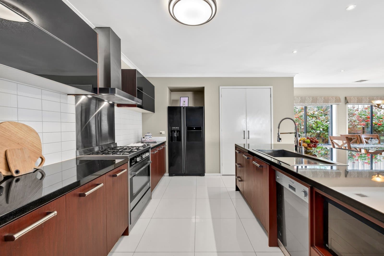 20 Stanley Avenue, Mount Waverley, Mount Waverley - Thumbnail 3