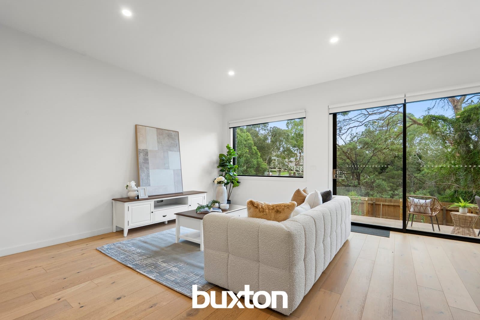 2/10 Seaton Court, Mount Waverley, Mount Waverley - Thumbnail 4