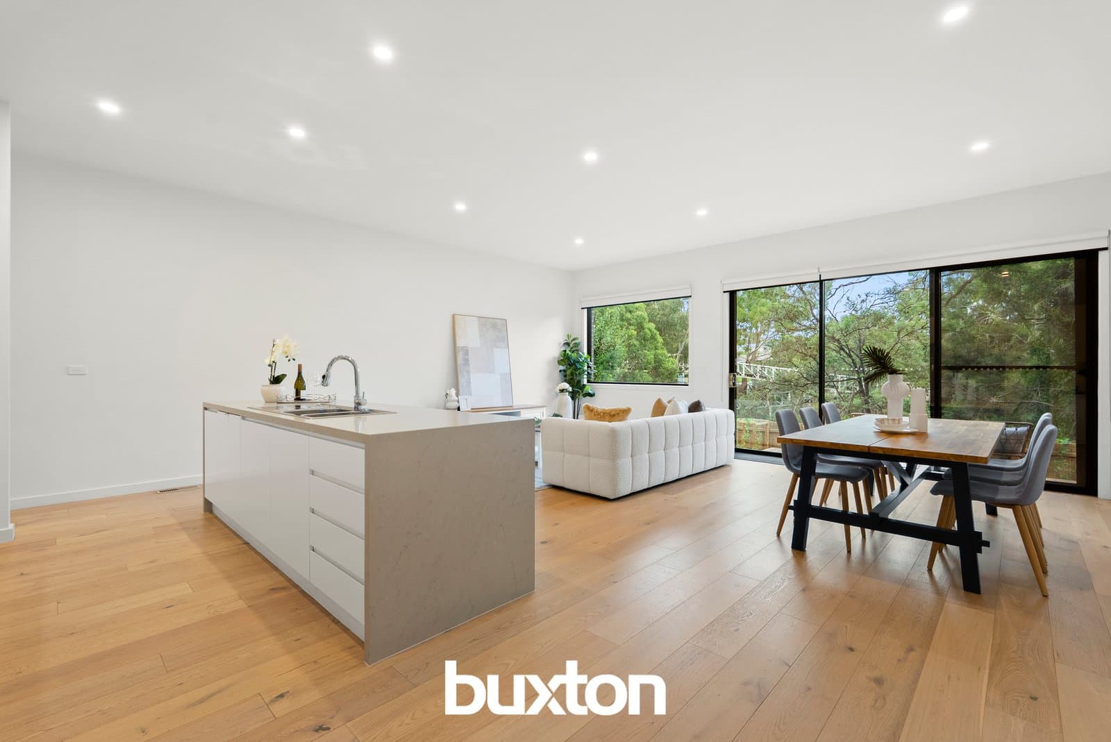 2/10 Seaton Court, Mount Waverley, Mount Waverley - Thumbnail 7