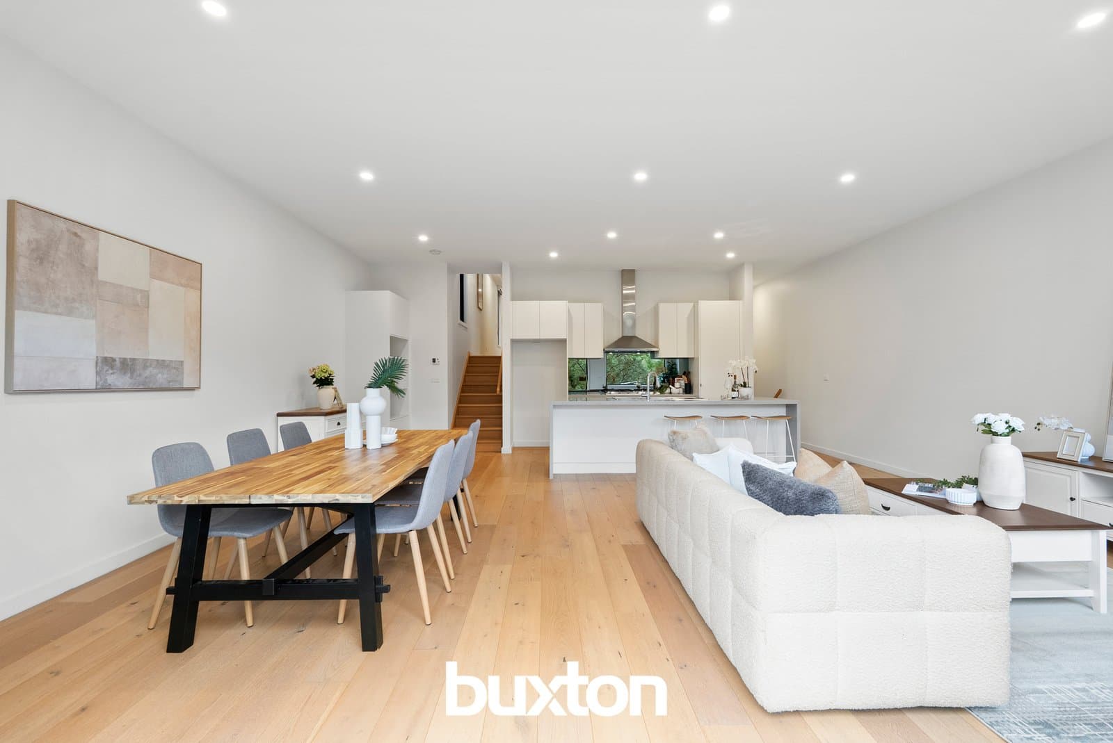 2/10 Seaton Court, Mount Waverley, Mount Waverley - Thumbnail 8