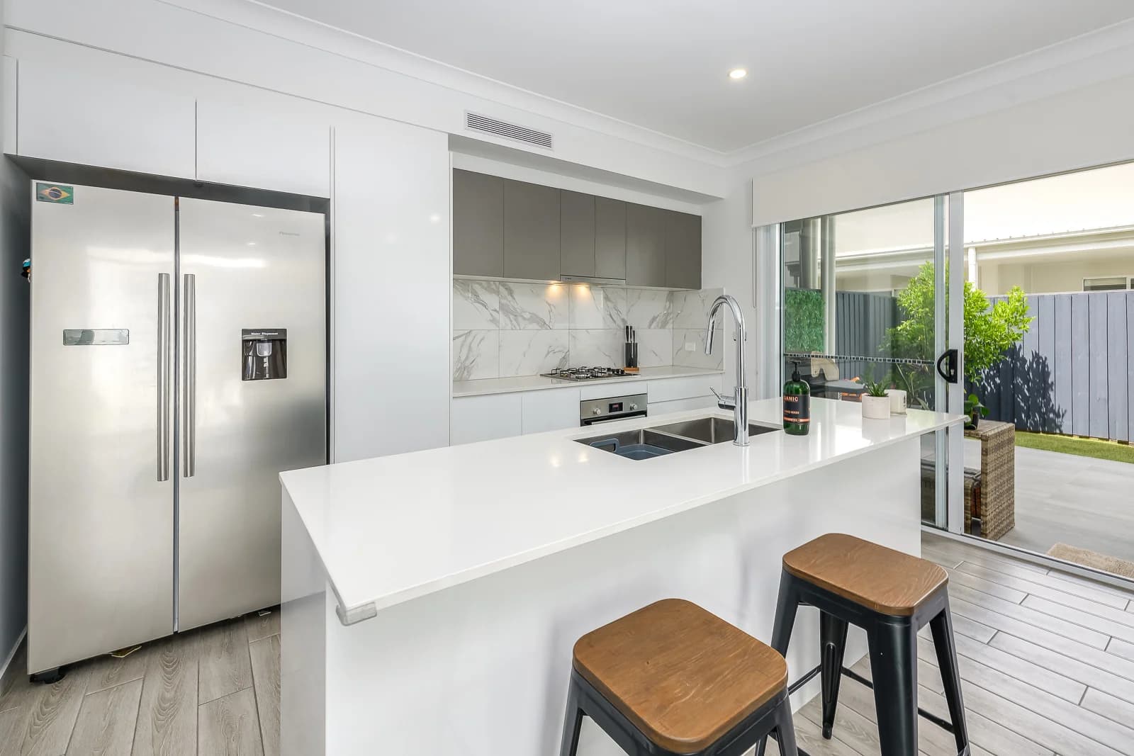 41/6 Park Cove Boulevard Hope Island QLD 4212, Hope Island - Thumbnail 4