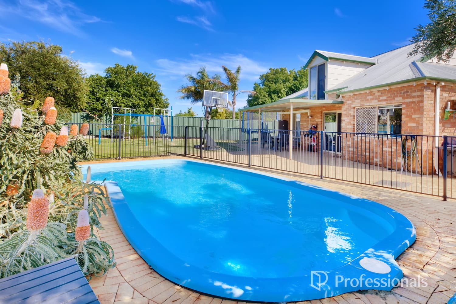 8 Teetree Court, Beechboro WA 6063, Beechboro - Image 1