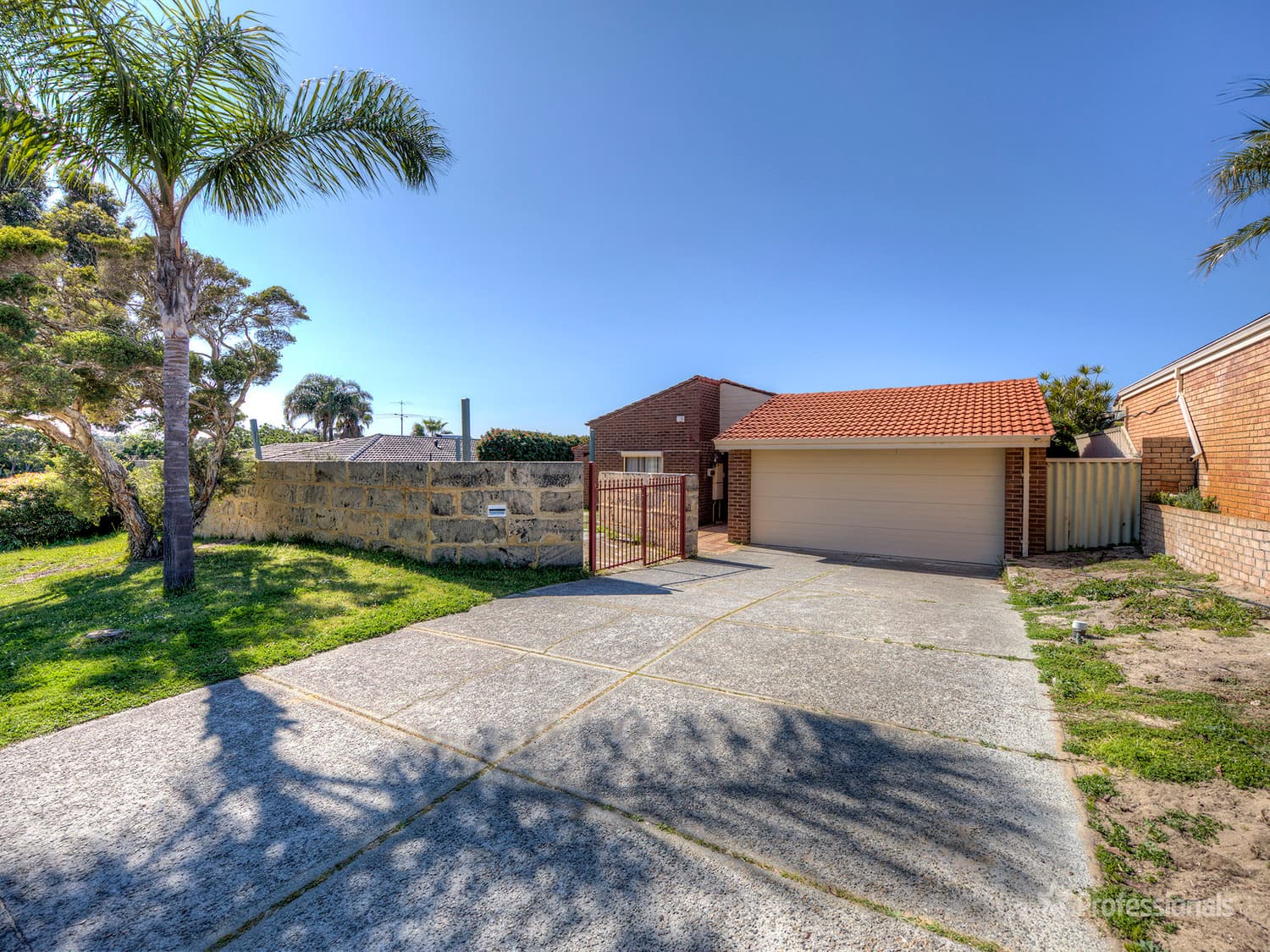 42 Northumberland Avenue, Alexander Heights WA 6064, Alexander Heights - Image 1