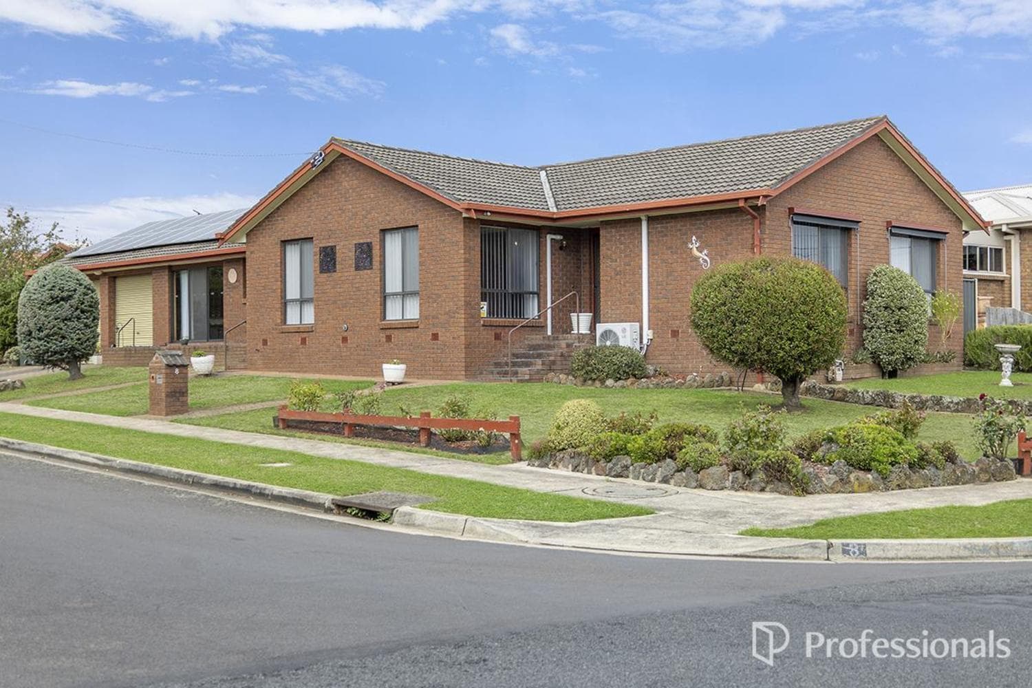 8 Shilcock Street, Hamilton VIC 3300, Hamilton - Image 1