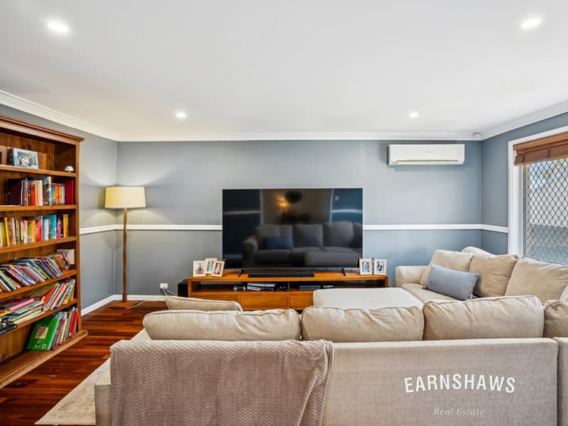 46 Weston Drive, Swan View, Swan View - Thumbnail 3