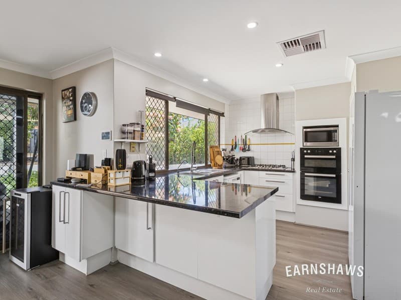 33 Elder Way, Bellevue, Bellevue - Thumbnail 4