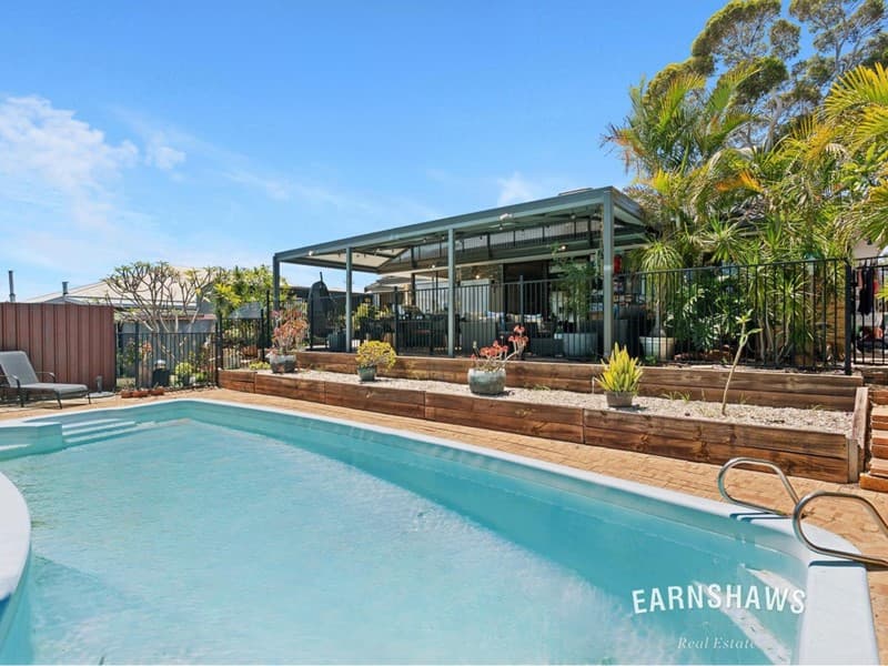 56 Natham Square, Swan View, Swan View - Image 1