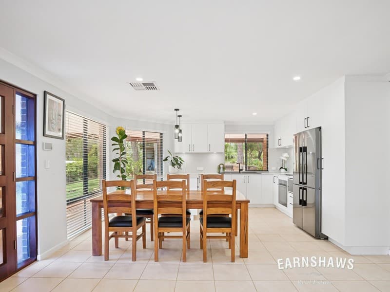 19 Sadlier Court, Stoneville, Stoneville - Thumbnail 5