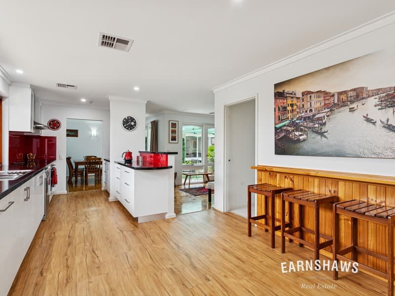 31 Tillbrook Street, Glen Forrest, Glen Forrest - Thumbnail 4