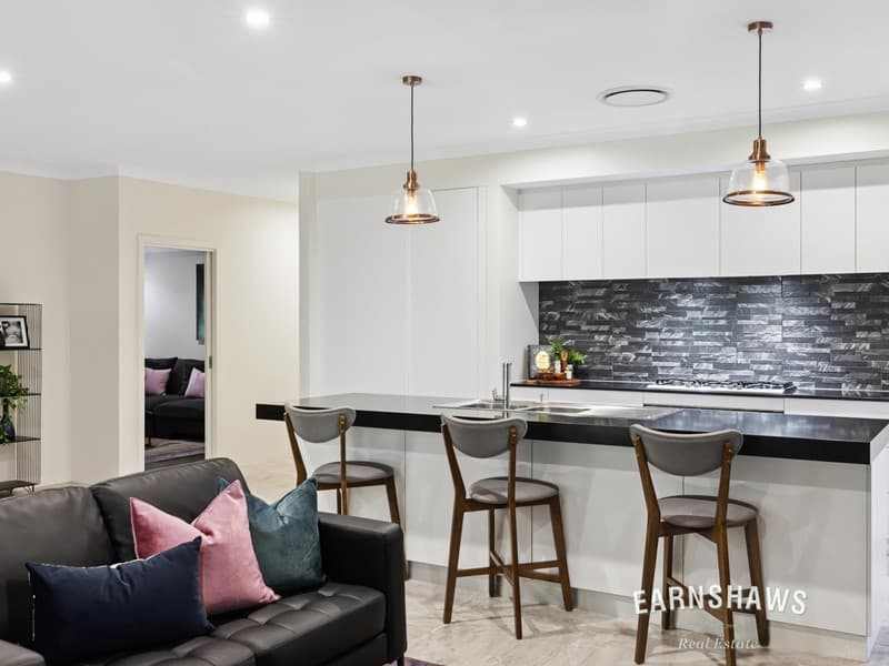 19 Freeman View, Bushmead, Bushmead - Thumbnail 5