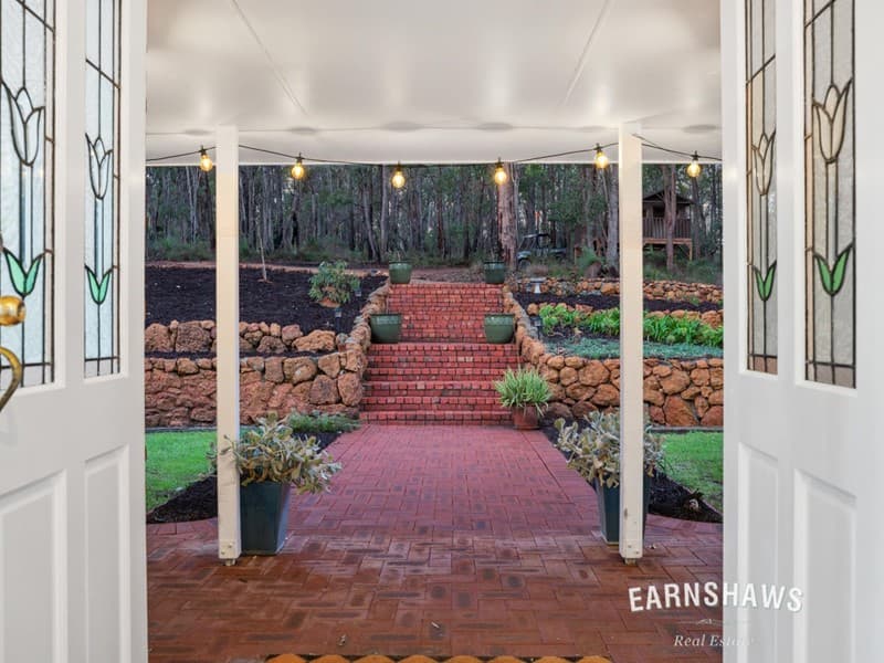 890 Strettle Road, Glen Forrest, Glen Forrest - Thumbnail 2