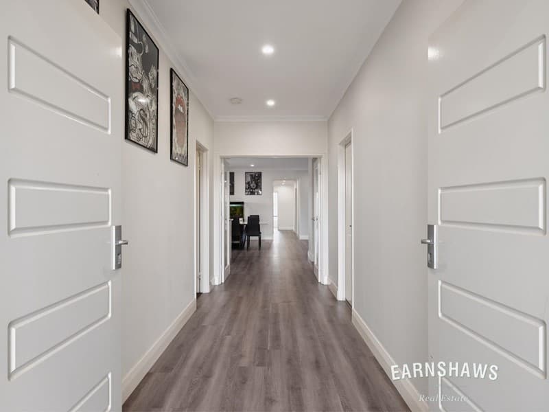 5 Kingia Place, Helena Valley, Helena Valley - Thumbnail 2