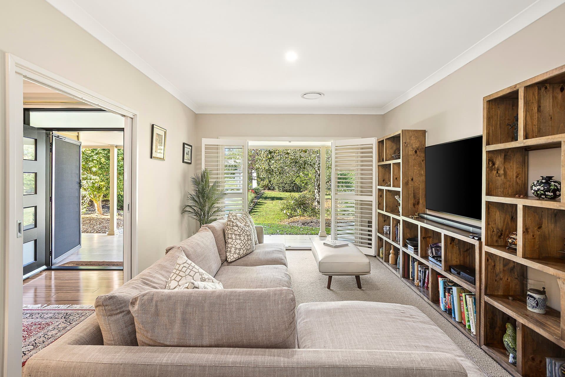 16 Hurlingham Avenue, Burradoo - Thumbnail 3