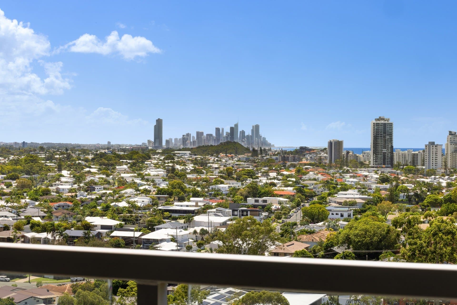 14 View Street, Burleigh Heads - Thumbnail 5