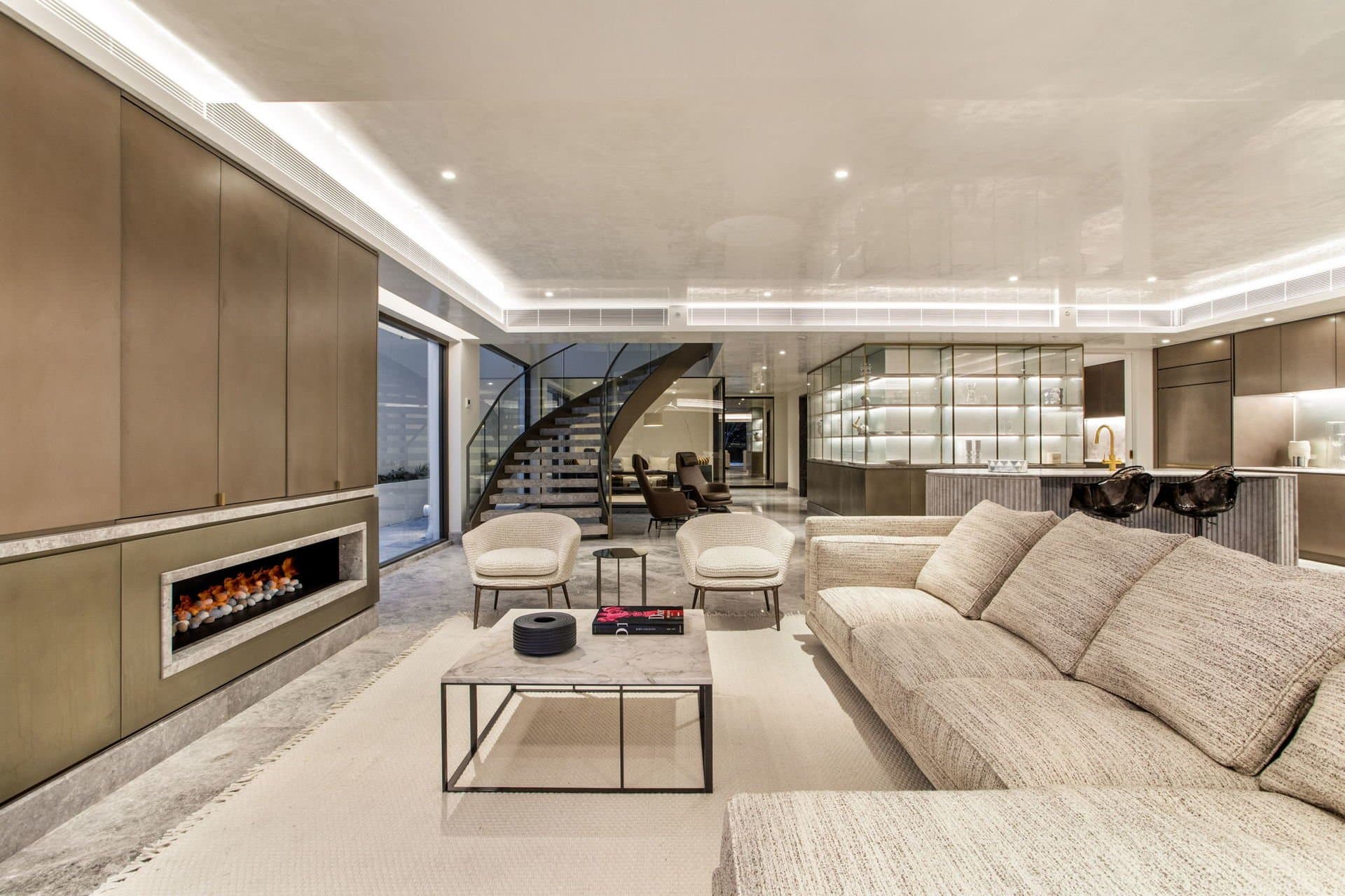 2/131A Victoria Road, Bellevue Hill - Thumbnail 2