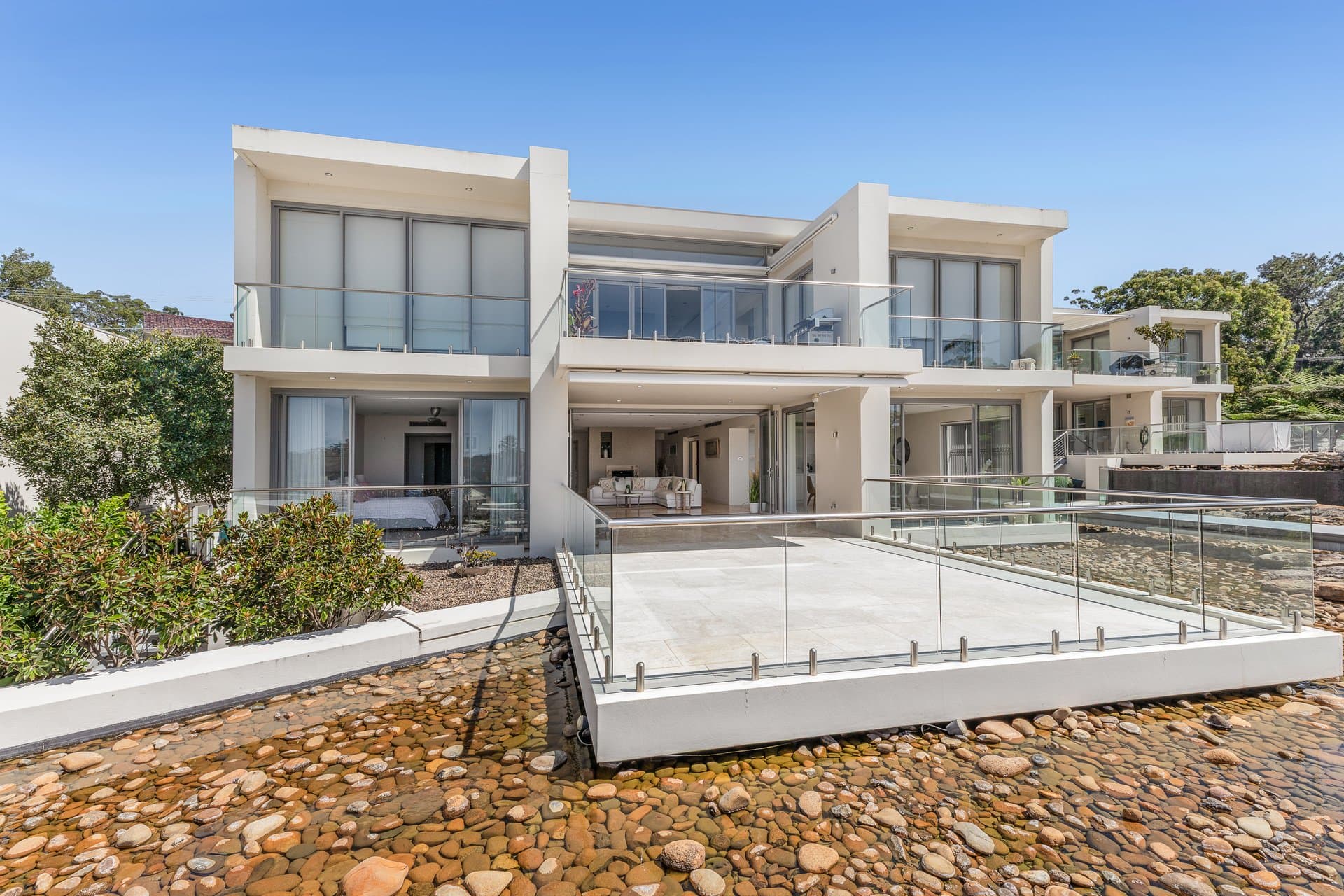 5/6 Coolum Place, Yowie Bay - Image 1