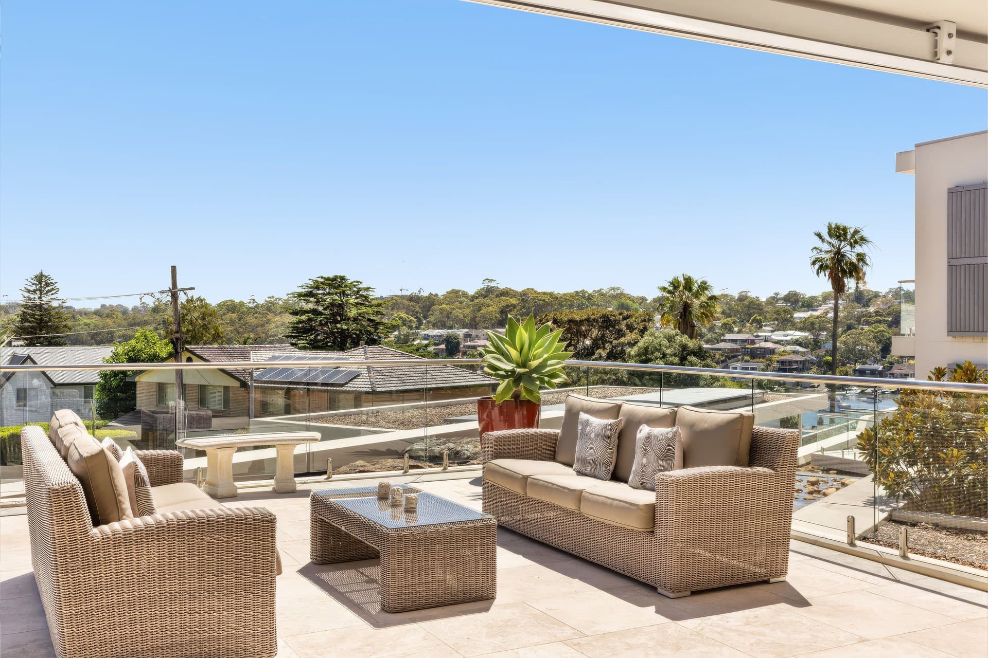 5/6 Coolum Place, Yowie Bay - Thumbnail 2