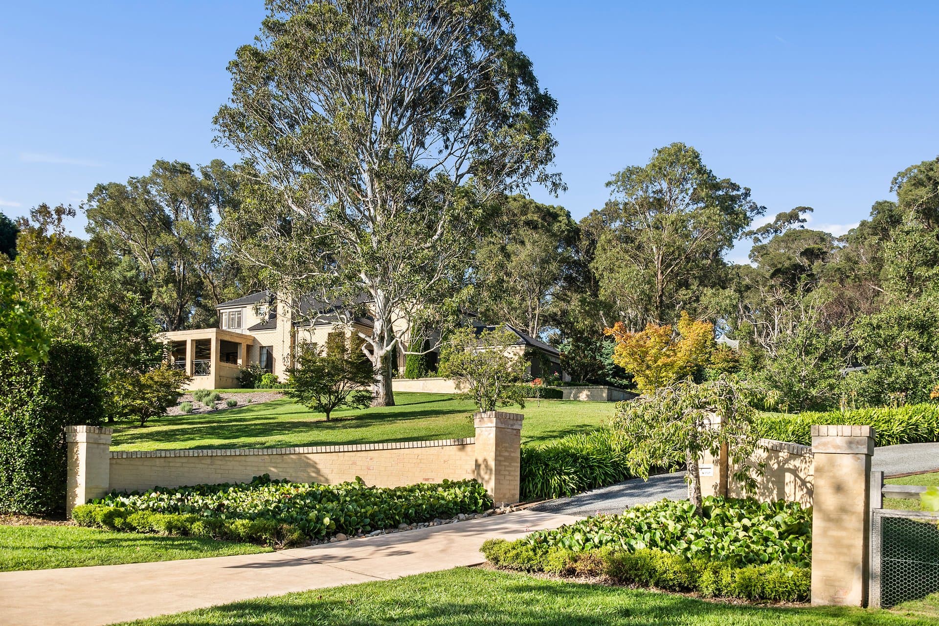 13 Carisbrooke Row, Bowral - Image 1