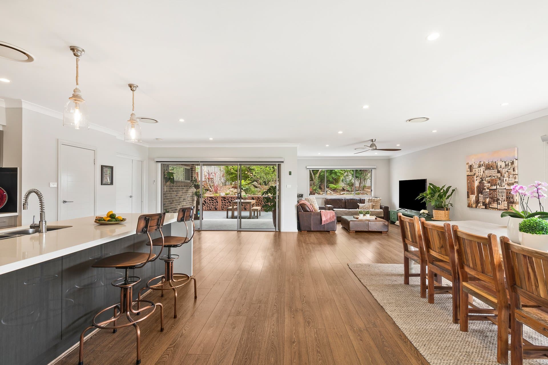 22 Willow Street, Willow Vale - Thumbnail 2
