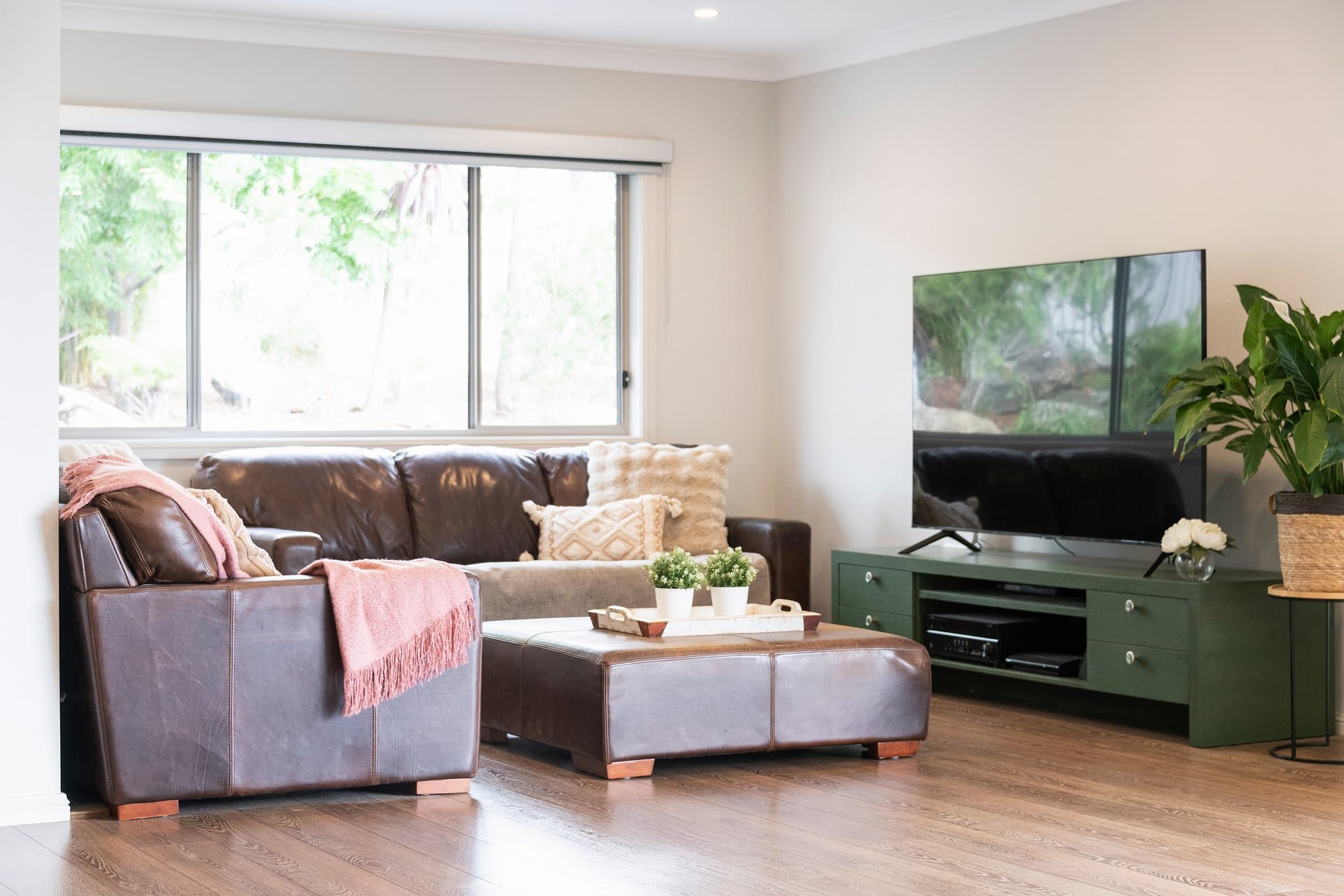 22 Willow Street, Willow Vale - Thumbnail 5