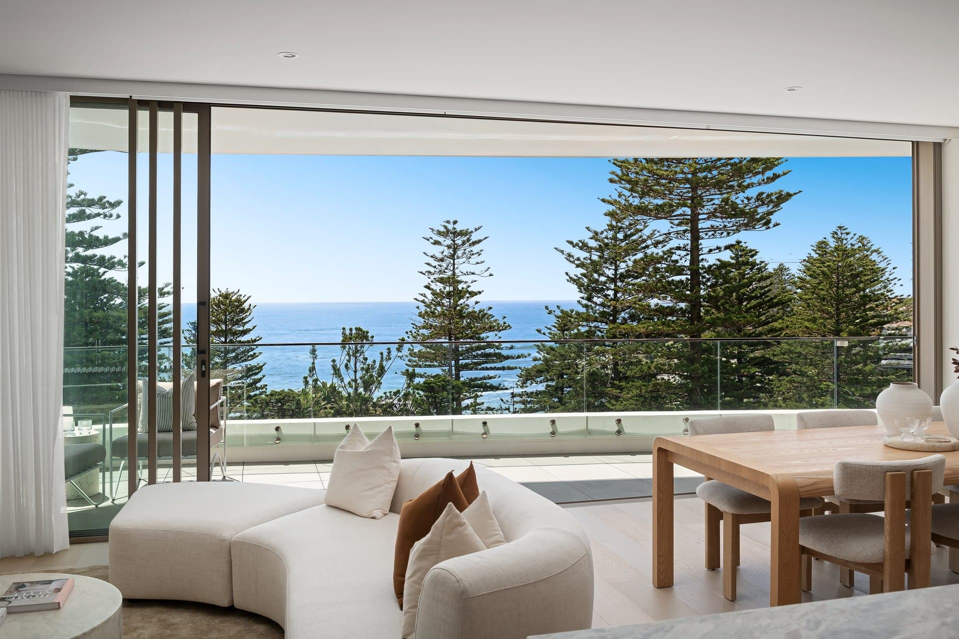 501/47-57 Gerrale Street, Cronulla - Thumbnail 2