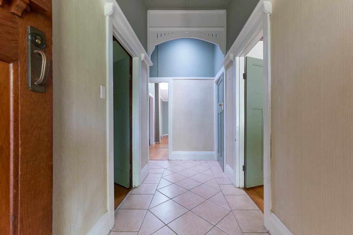 69 Corio Street, Shepparton, Shepparton - Thumbnail 5
