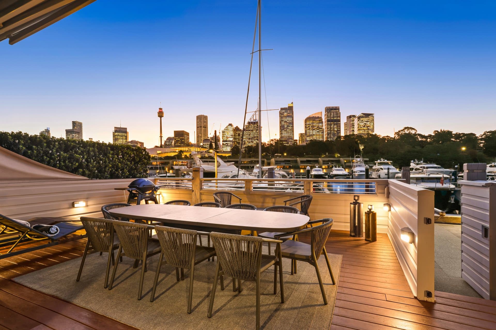 108/6E Cowper Wharf Roadway, Woolloomooloo - Thumbnail 2