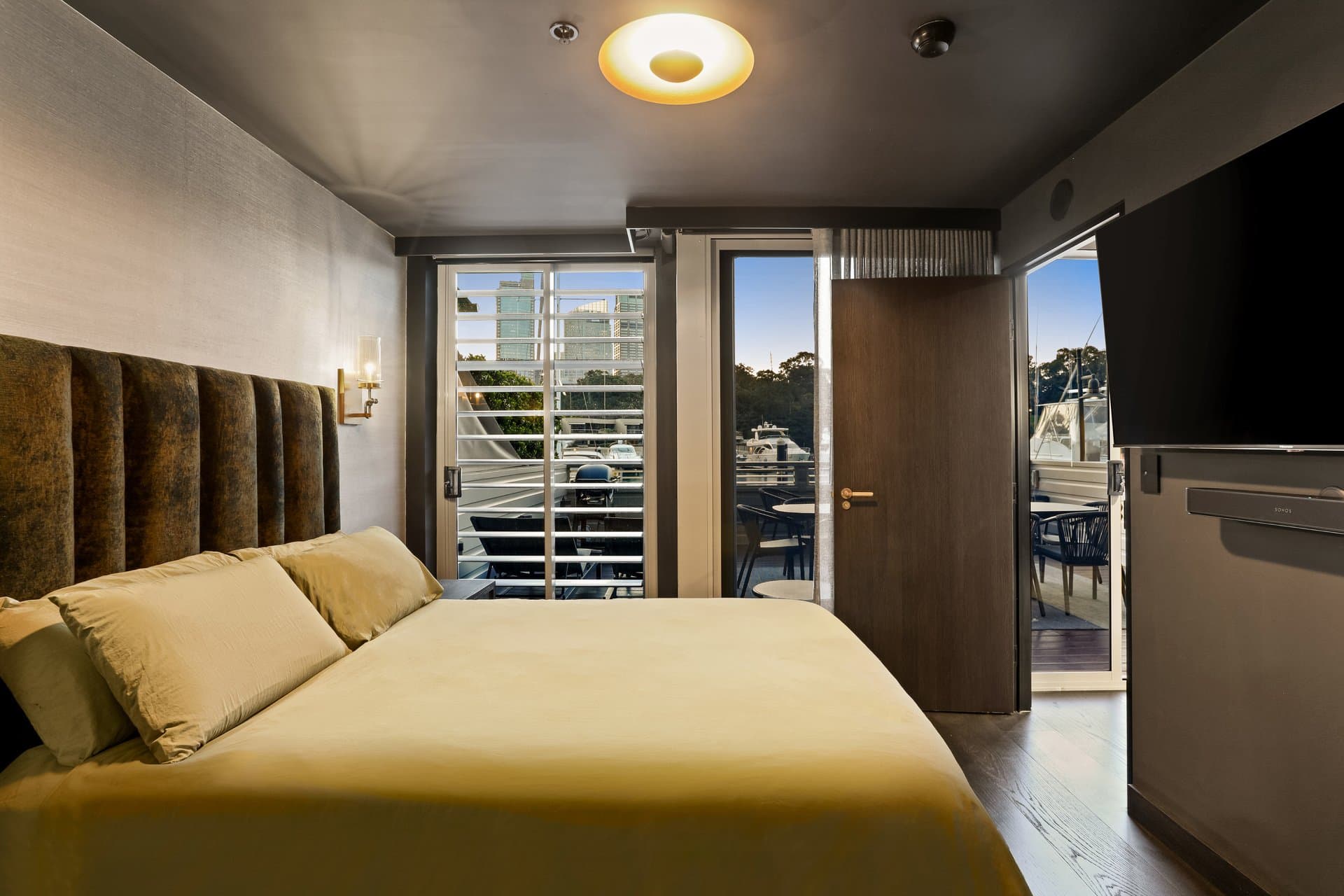 108/6E Cowper Wharf Roadway, Woolloomooloo - Thumbnail 6