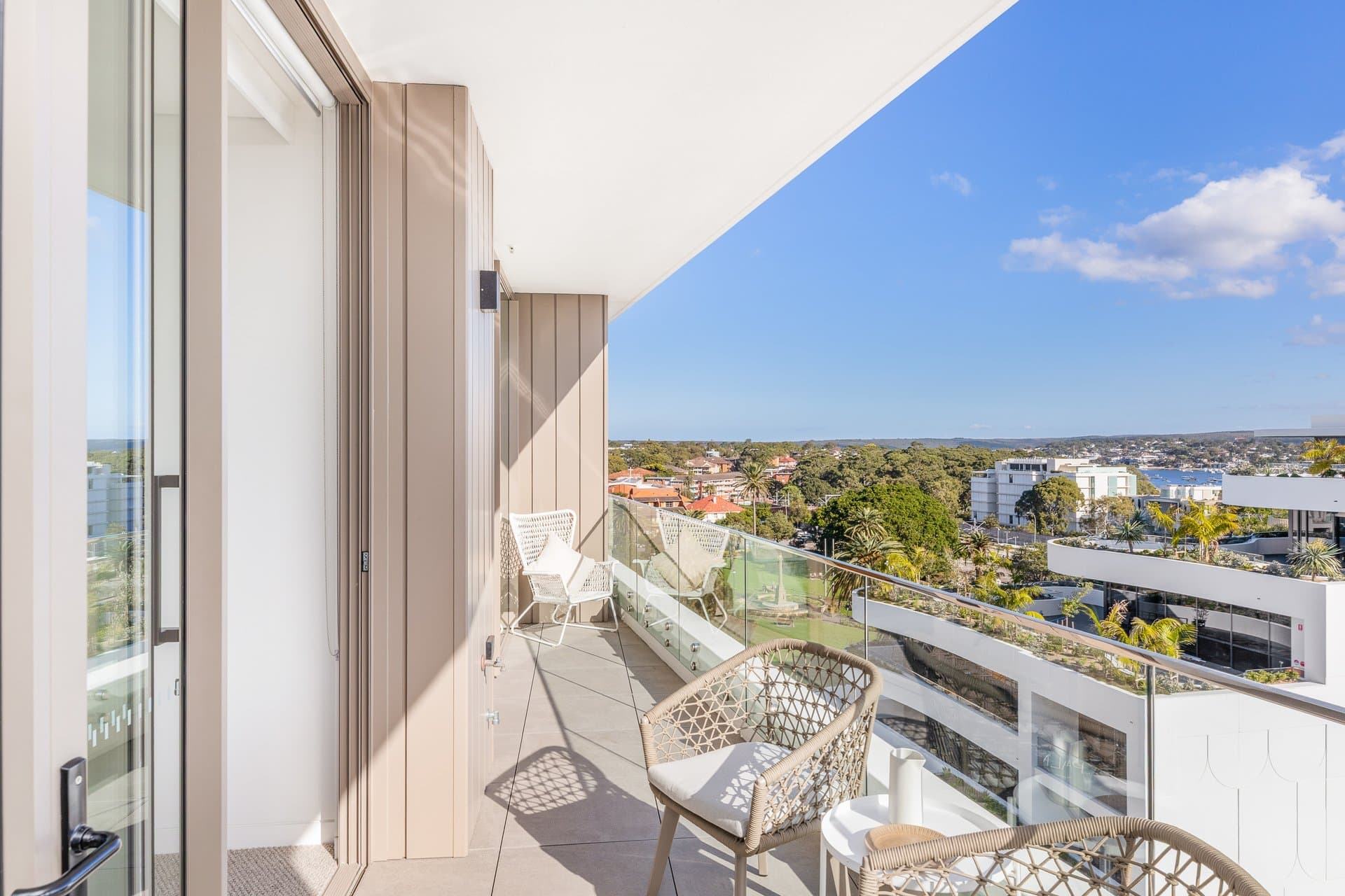 708/47-57 Gerrale St, Cronulla - Thumbnail 4
