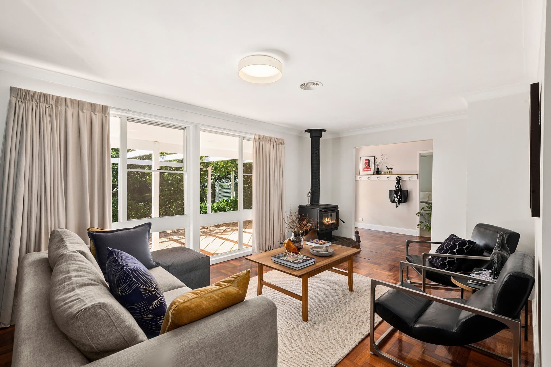 545 Ellsmore Road, Exeter - Thumbnail 3