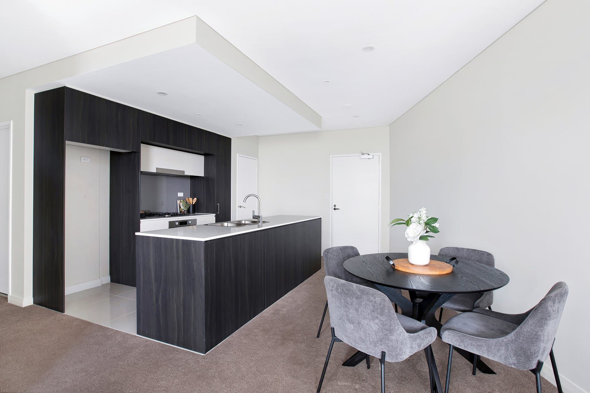 2/27 Yattenden Crescent, Baulkham Hills - Thumbnail 2
