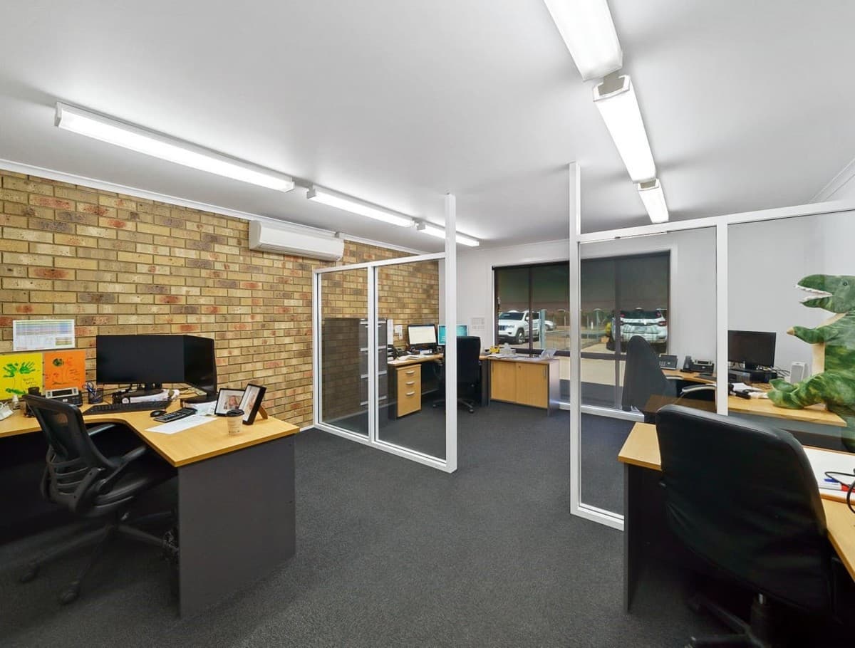 1-5 & 7-9  Glenn Street, Shepparton, Shepparton - Thumbnail 2