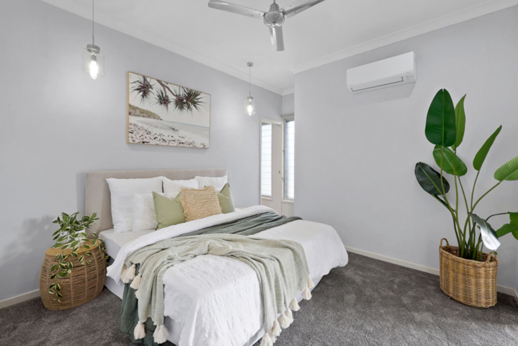 1 Shuttlewood Drive,
											Richmond, Richmond - Thumbnail 4