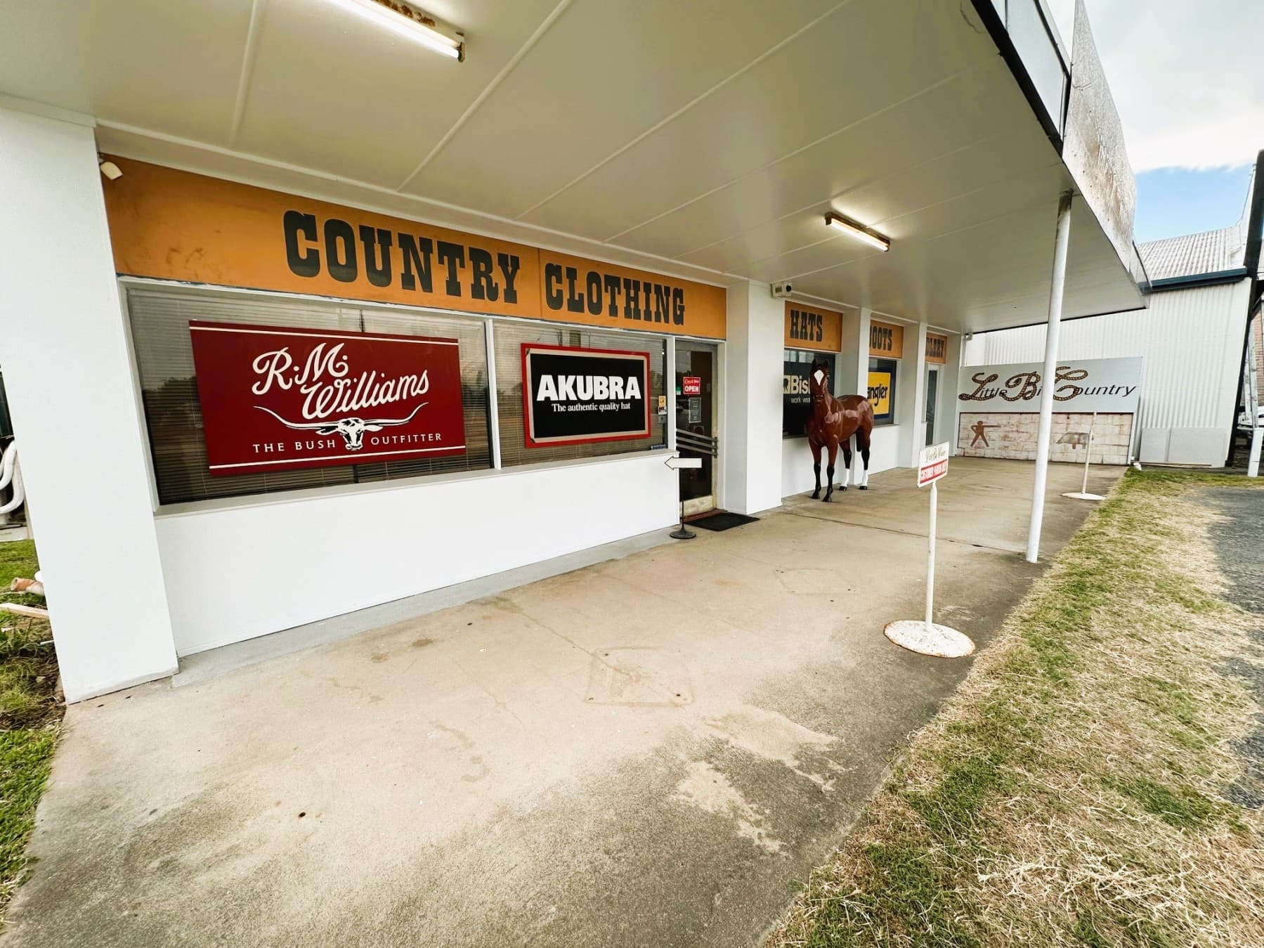 5 Broadsound Road,
											PAGET, Paget - Thumbnail 6