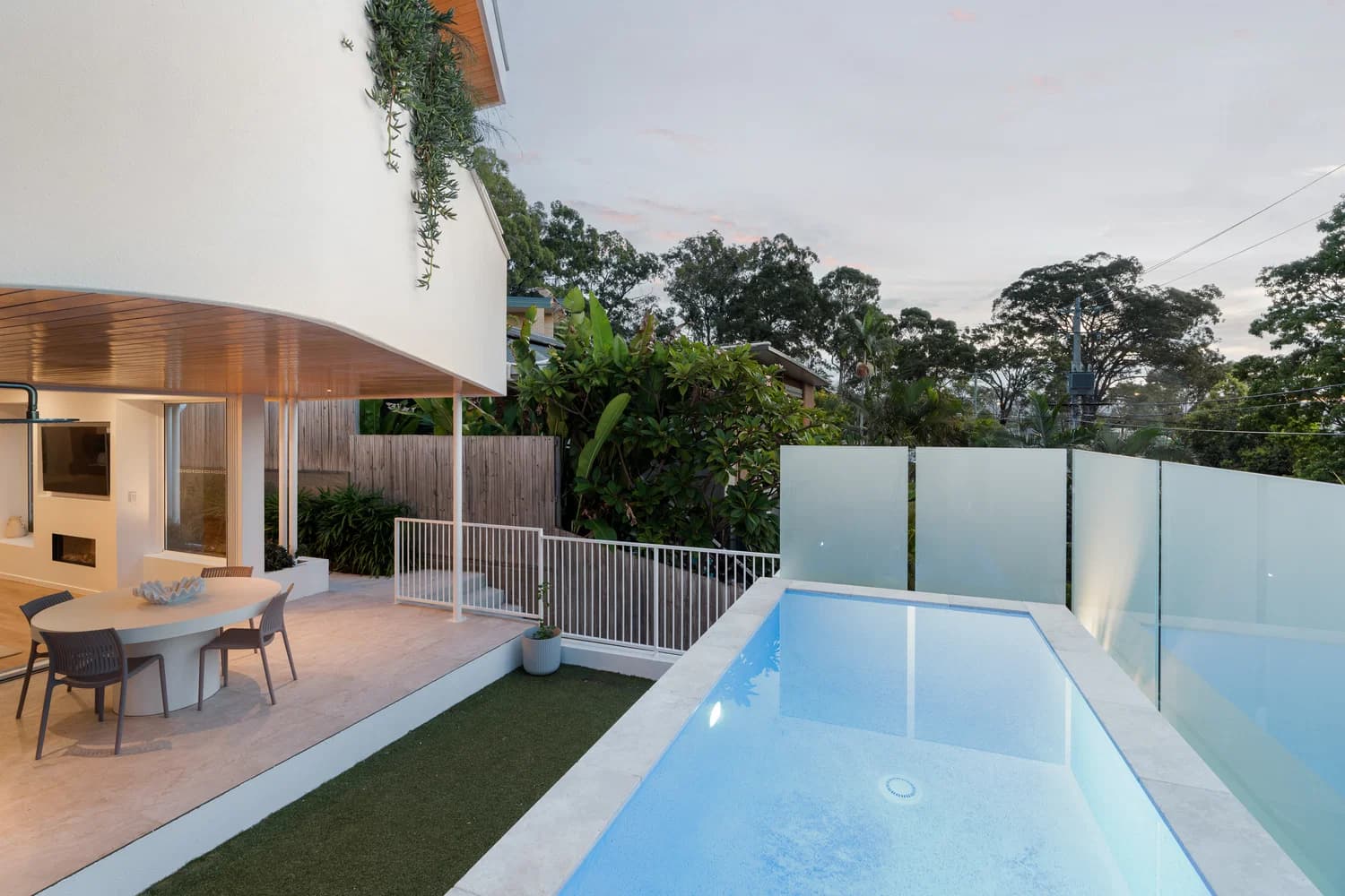 2/64 West Burleigh Road, Burleigh Heads, QLD, 4220, Burleigh Heads - Thumbnail 3