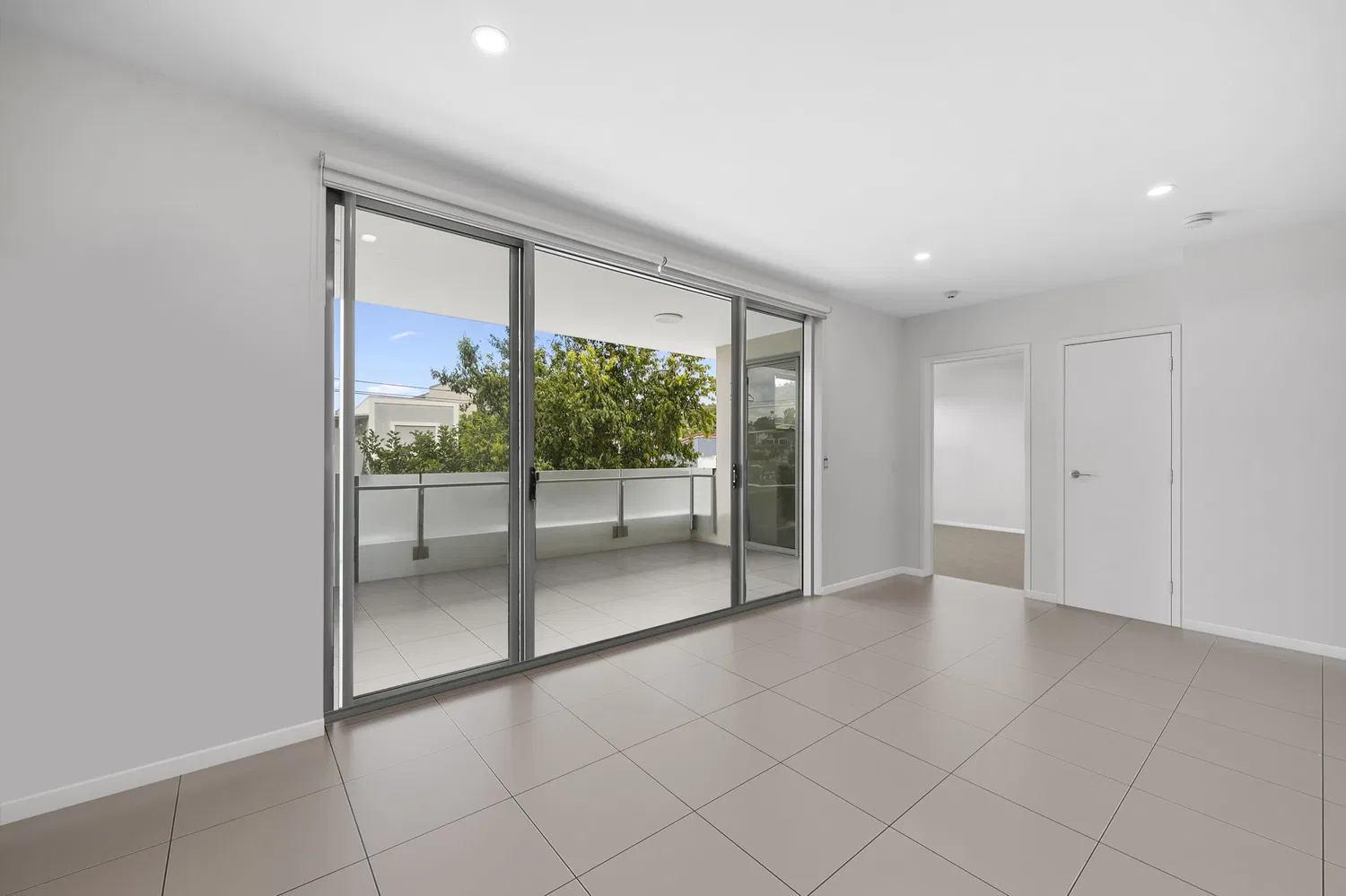 3/8-12 Springwood Street, Mount Gravatt East, QLD, 4122, Mount Gravatt East - Thumbnail 2