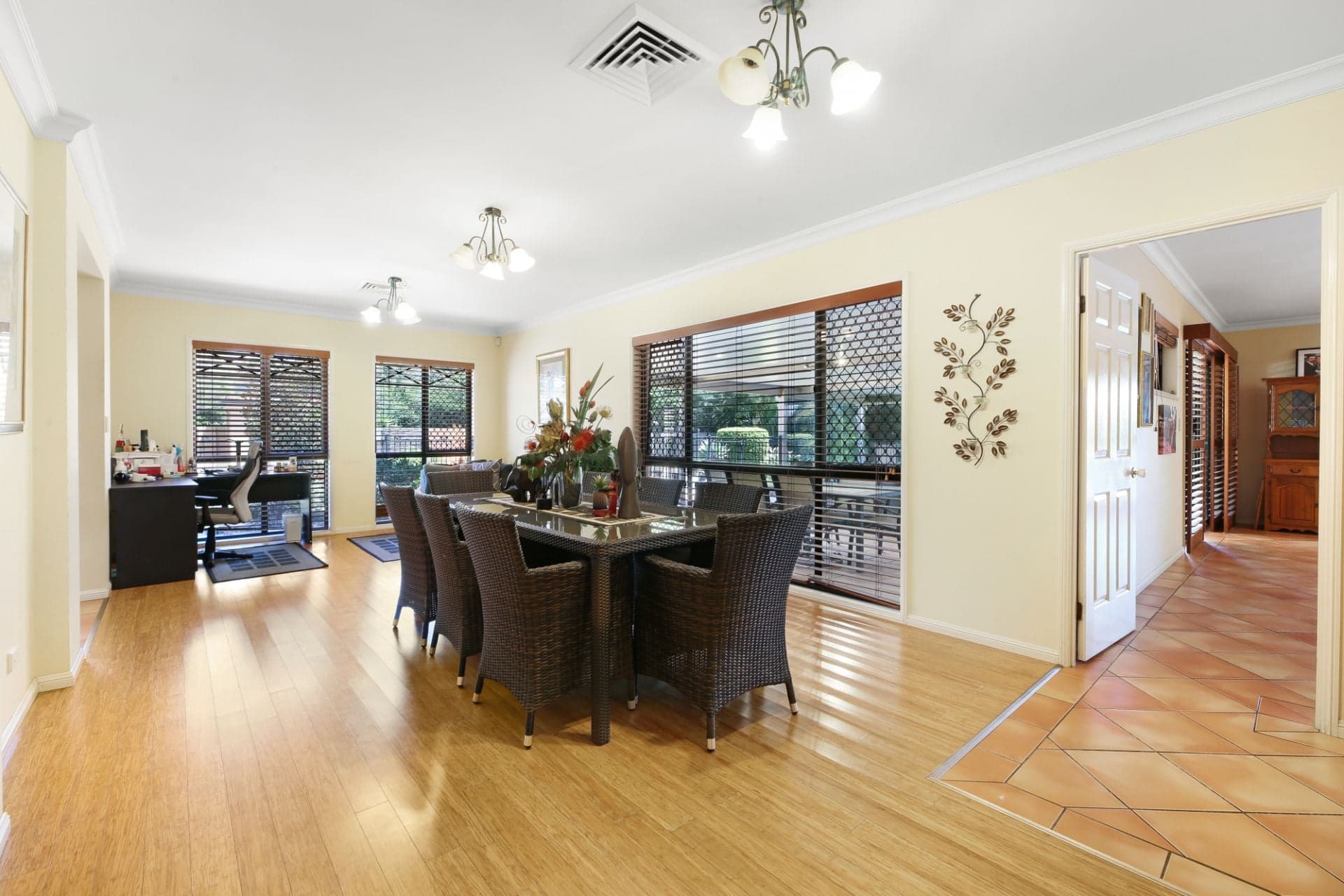 34 Beauty Point Drive, Robina, Robina - Thumbnail 8