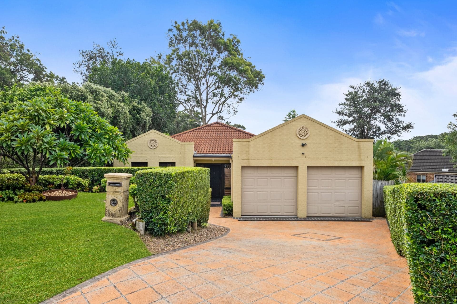 7 Burnie Place, Mardi, Mardi - Image 1