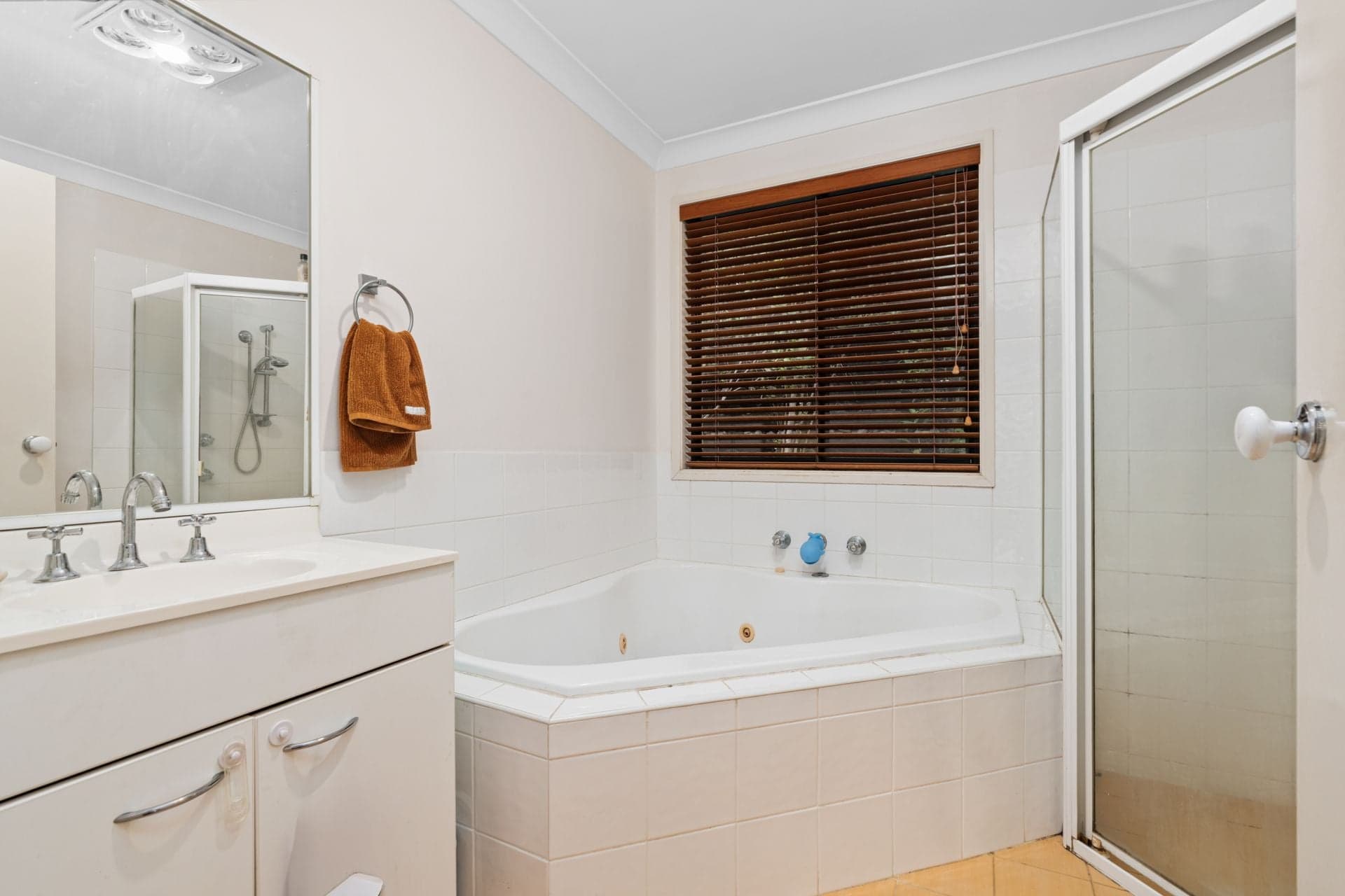 7 Burnie Place, Mardi, Mardi - Thumbnail 7