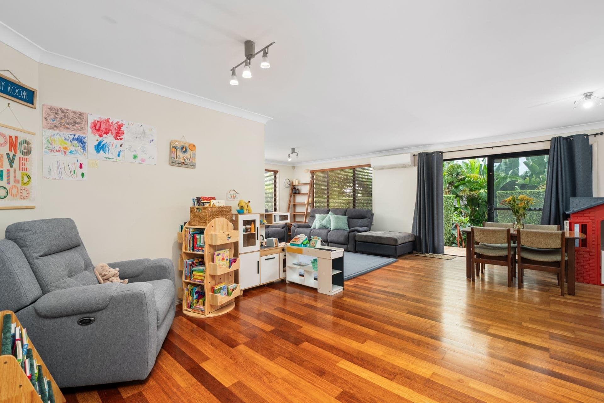 7 Burnie Place, Mardi, Mardi - Thumbnail 8