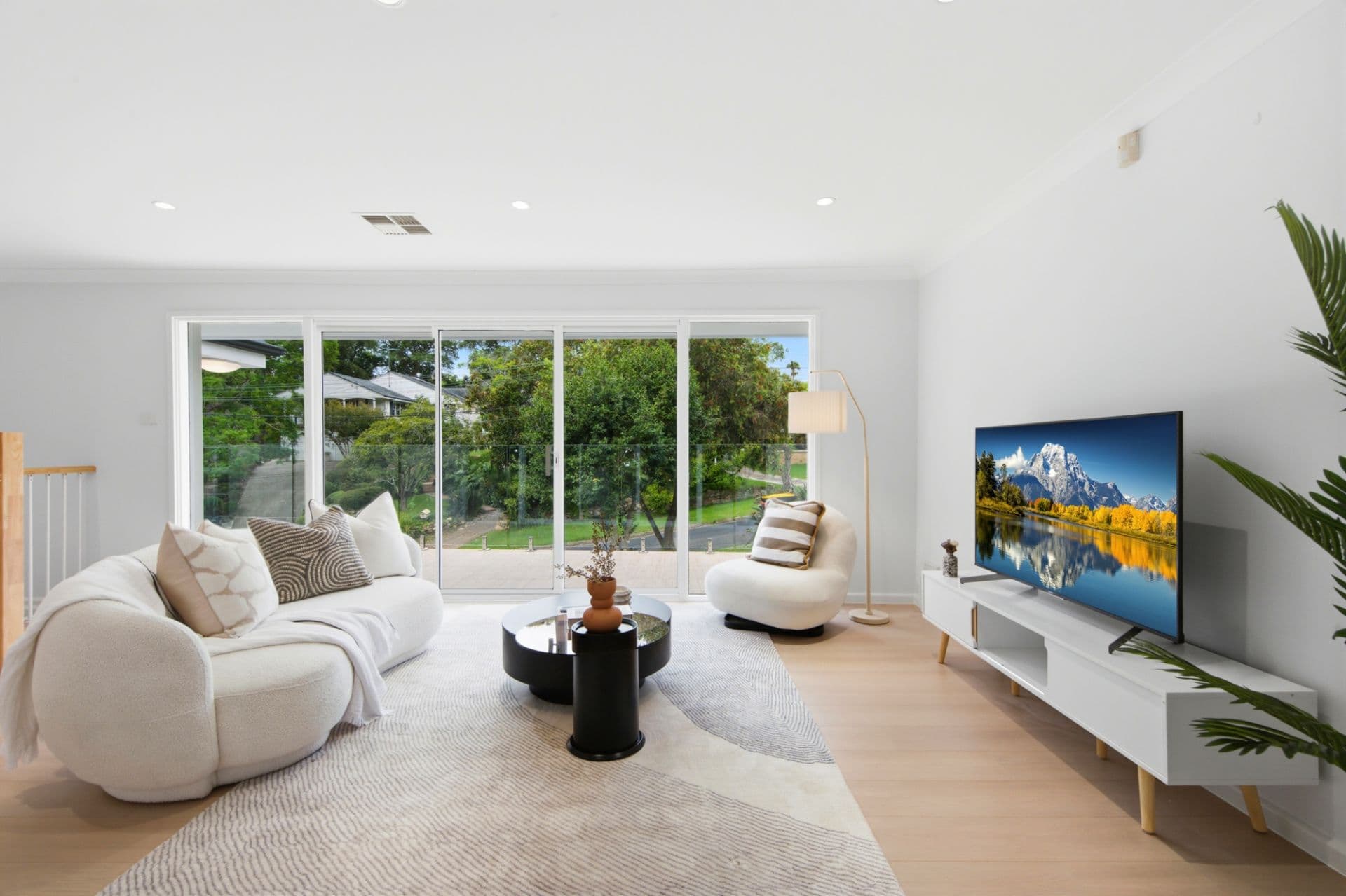33 Magnolia Avenue, Epping, Epping - Thumbnail 3